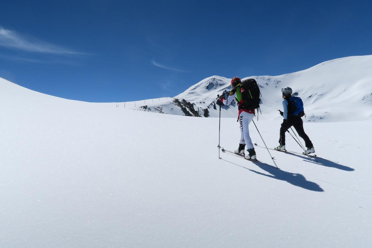 Hotel L'Auet Erill la Vall Exteriör bild